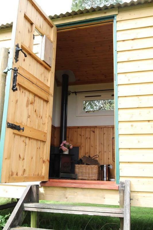 Отель Shepherdshuts-Southeast Ашфорд Экстерьер фото